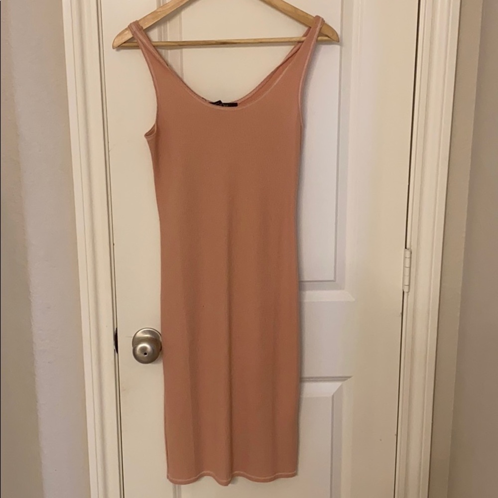 Pink fitted dress